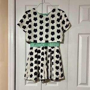 Zulily Black & White Floral Romper Sheer Green Lace Underlay Bodice - Size S